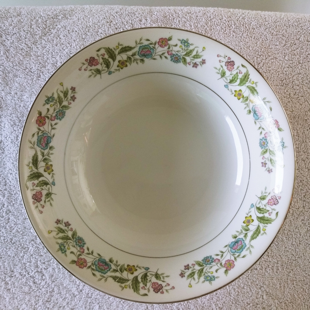 Towne House Spring Bouquet Serving Bowl